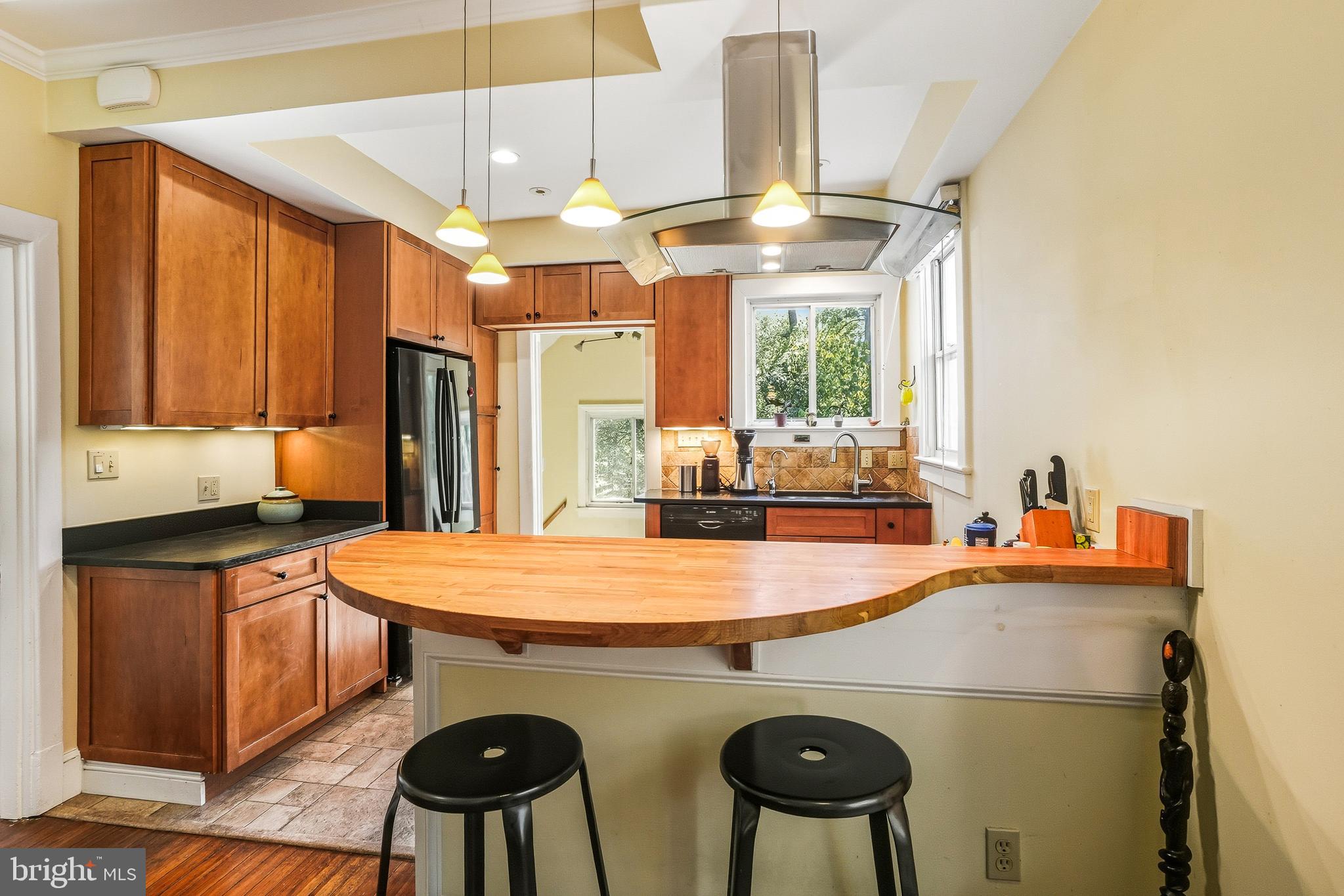 207 Spring Avenue Takoma Park, MD 20912 - Photo 14 of 40 This Kitchen is a Cooks Delight