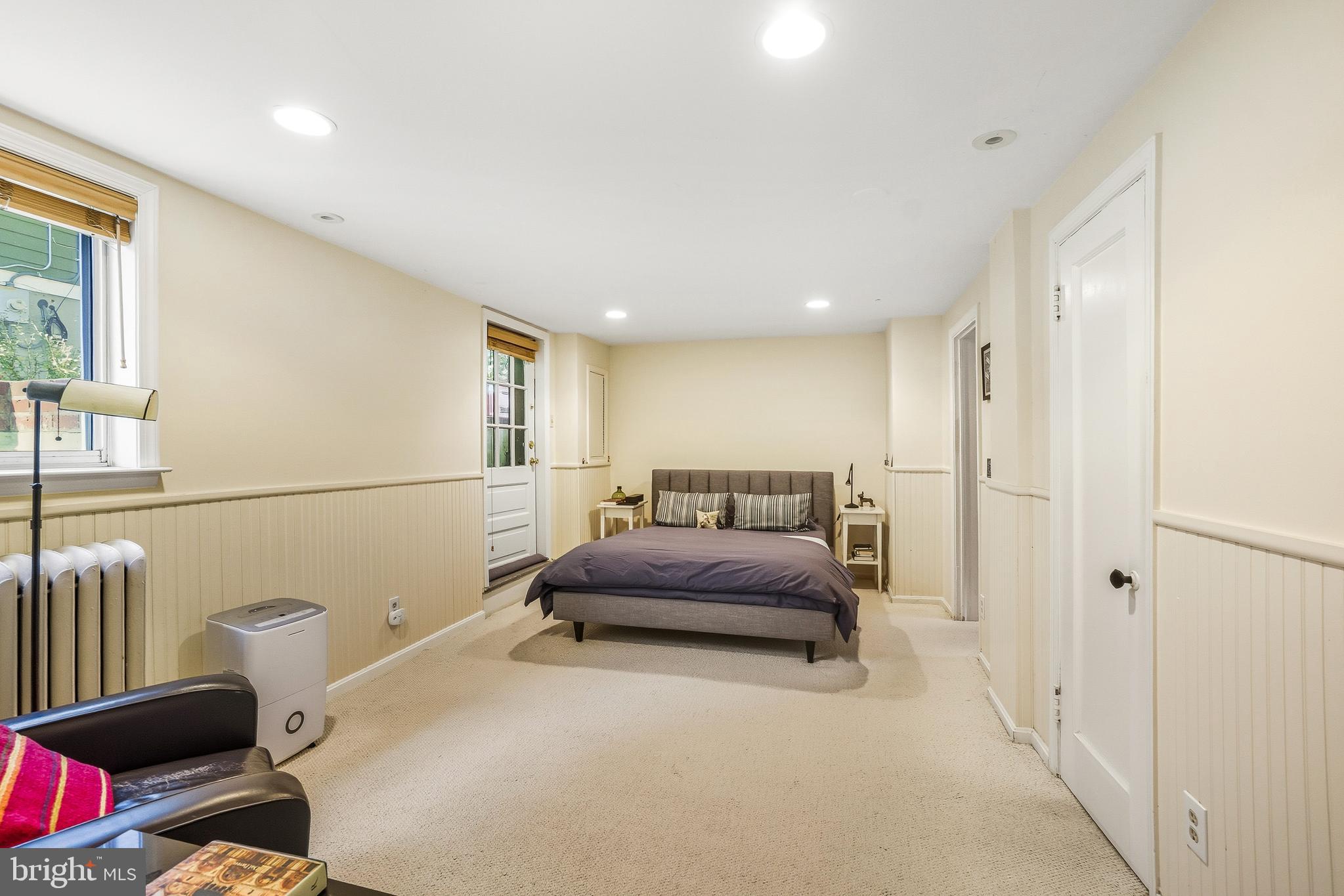 207 Spring Avenue Takoma Park, MD 20912 - Photo 24 of 40 Large Primary Suite