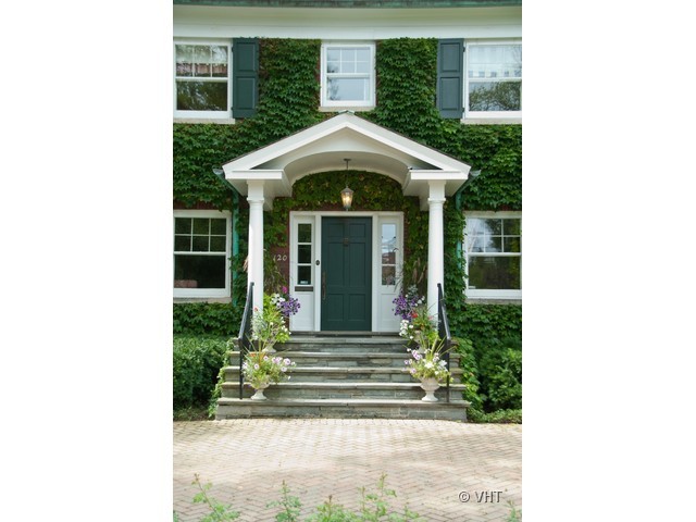 120 Old Green Bay Road Winnetka, IL 60093 - Photo 2 of 24