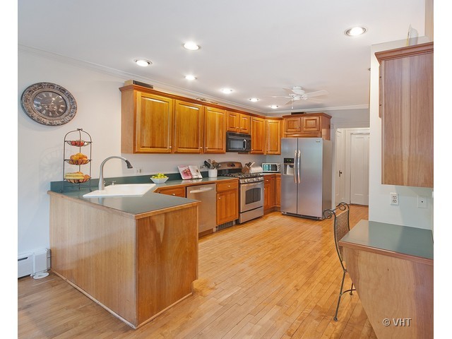 120 Old Green Bay Road Winnetka, IL 60093 - Photo 9 of 24