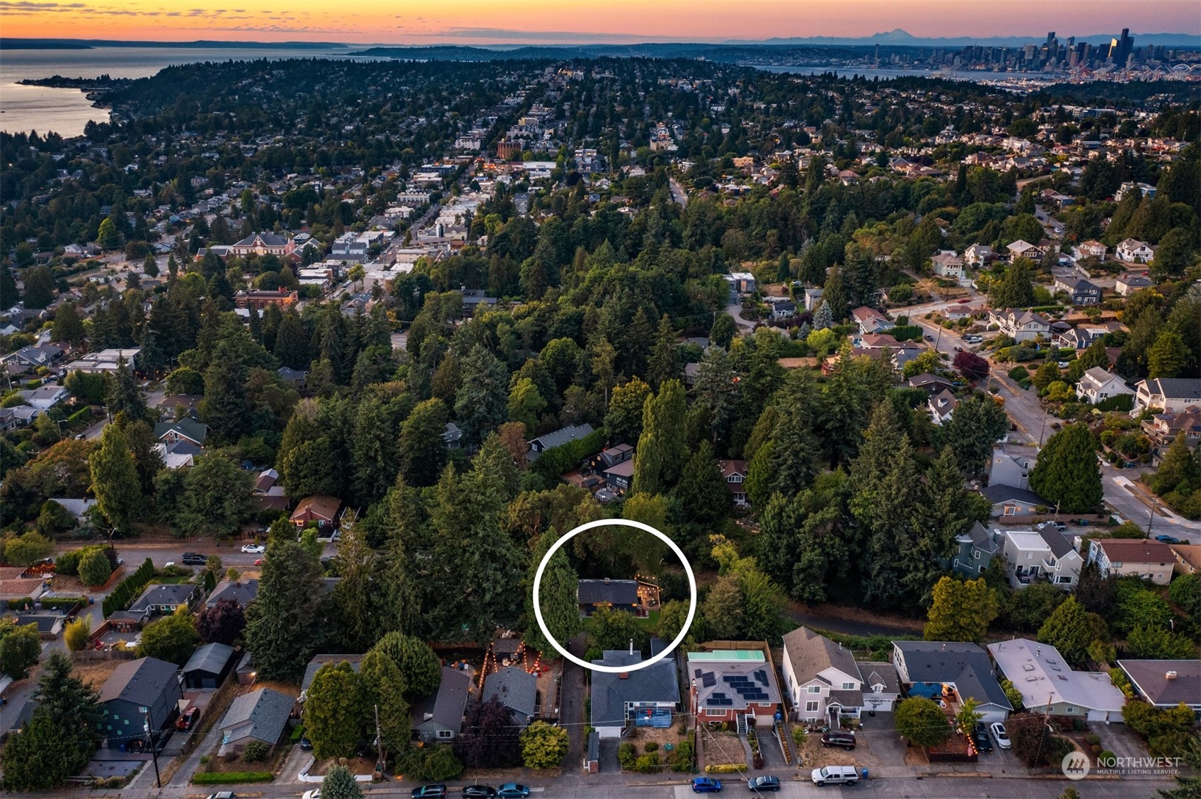 4117 Southwest Webster Street Seattle, WA 98136 - Photo 21 of 24 Gallery Image 21