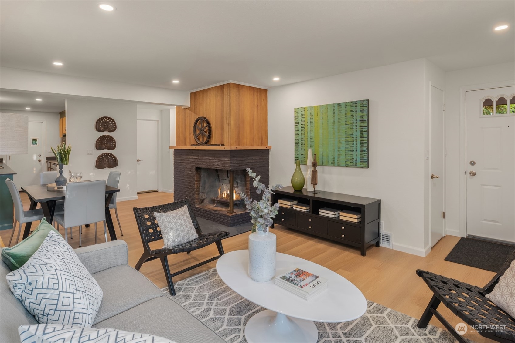 4117 Southwest Webster Street Seattle, WA 98136 - Photo 3 of 24 Gallery Image 3