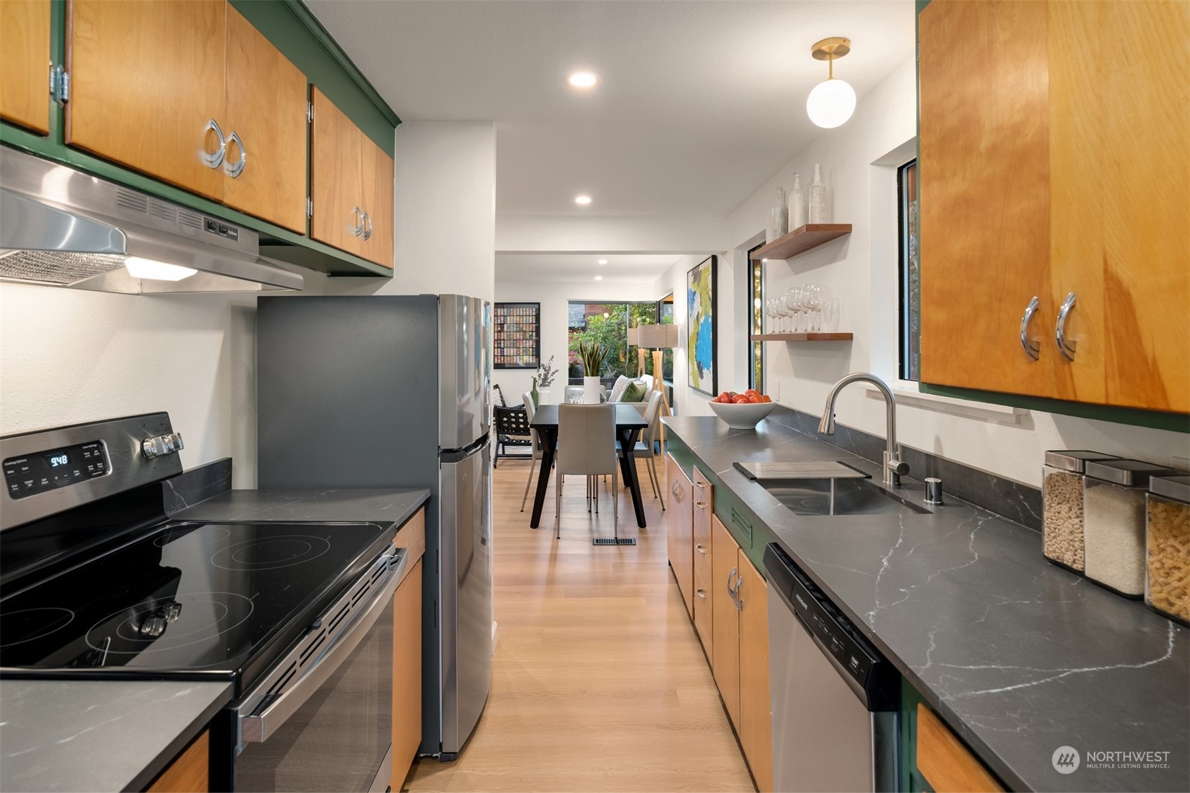 4117 Southwest Webster Street Seattle, WA 98136 - Photo 8 of 24 Gallery Image 8