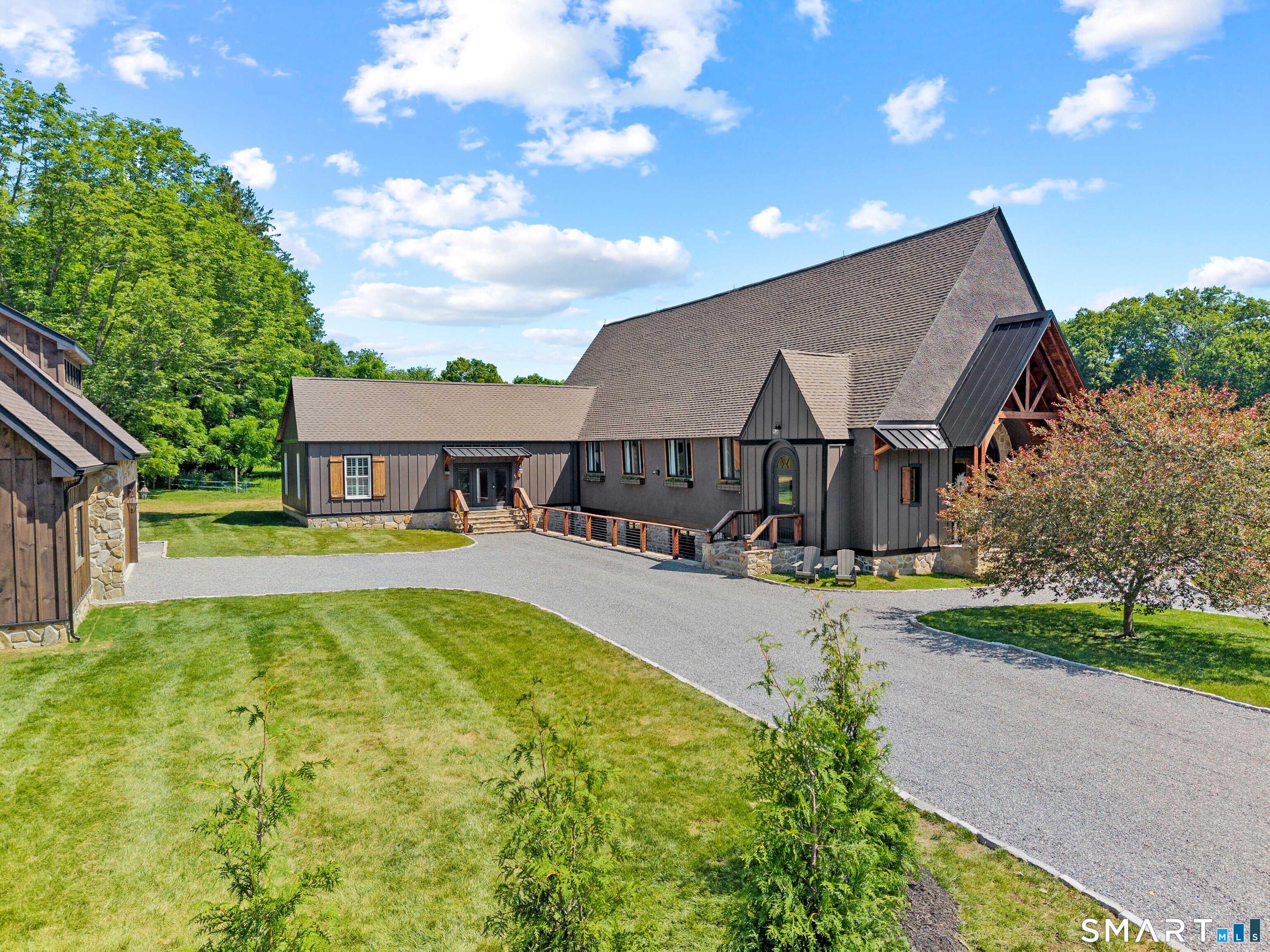 2 Mission Street Sprague, CT 06330 - Photo 3 of 33