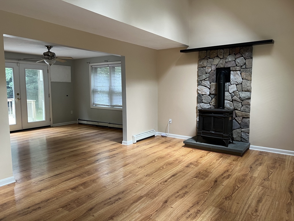 208 Mashpee Neck Road Mashpee, MA 02649 - Photo 14 of 39 Gallery Image 14