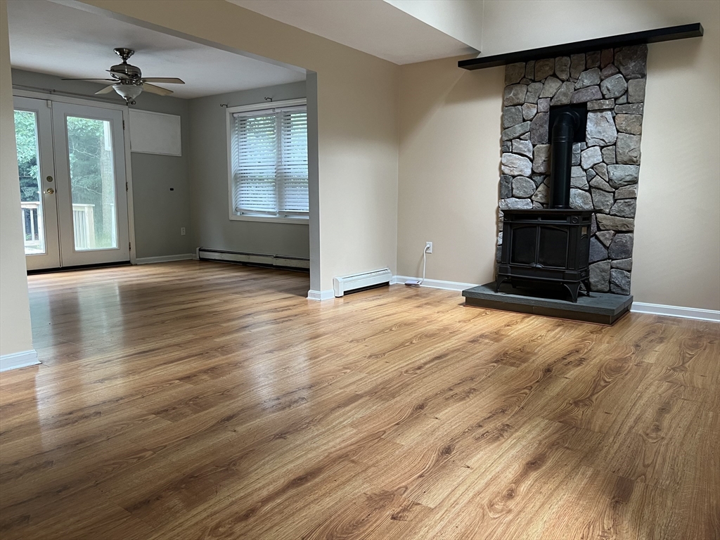 208 Mashpee Neck Road Mashpee, MA 02649 - Photo 15 of 39 Gallery Image 15