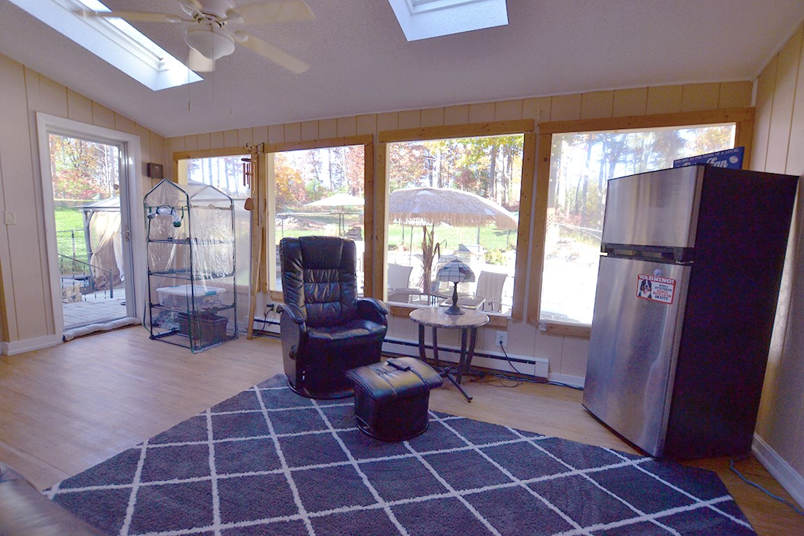 66 Alexander Road Londonderry, NH 03053 - Photo 14 of 40