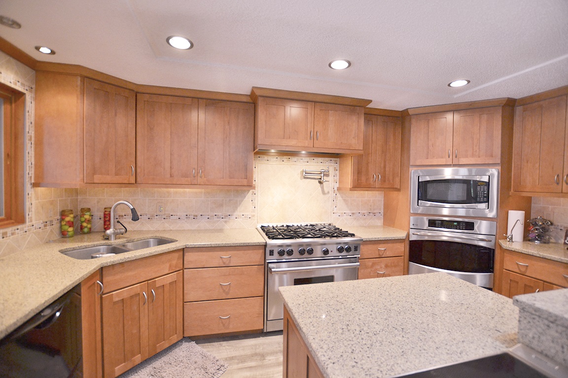 66 Alexander Road Londonderry, NH 03053 - Photo 3 of 40
