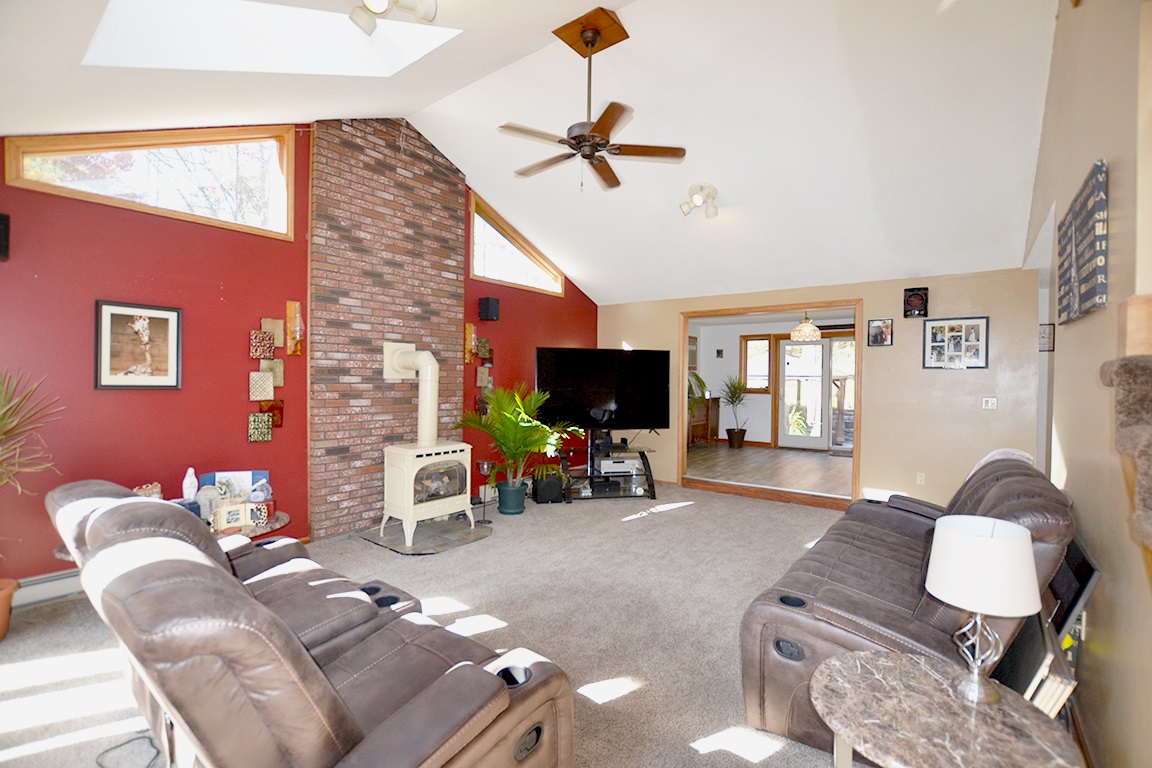 66 Alexander Road Londonderry, NH 03053 - Photo 8 of 40