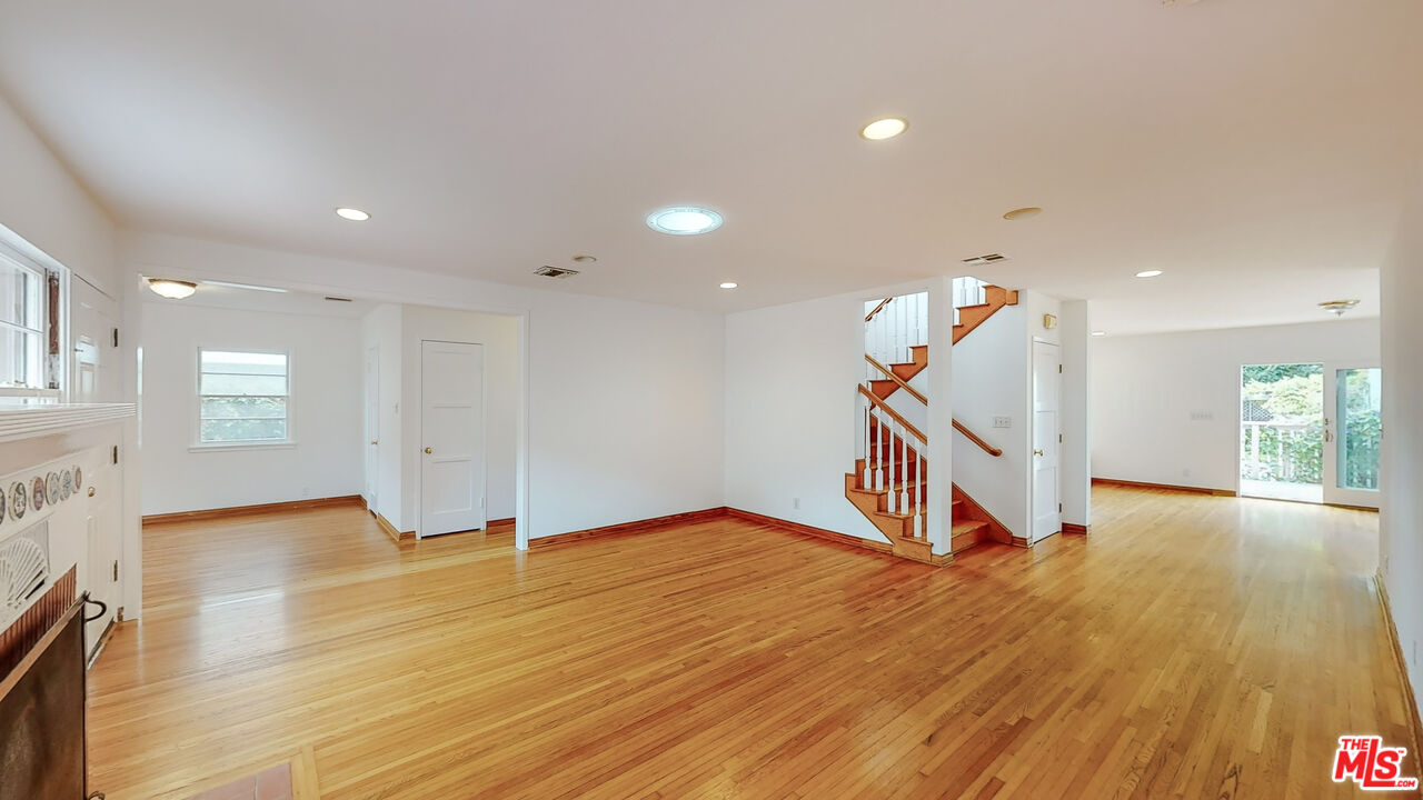 365 Sycamore Road Santa Monica, CA 90402 - Photo 8 of 42 a view of an entryway with wooden floor