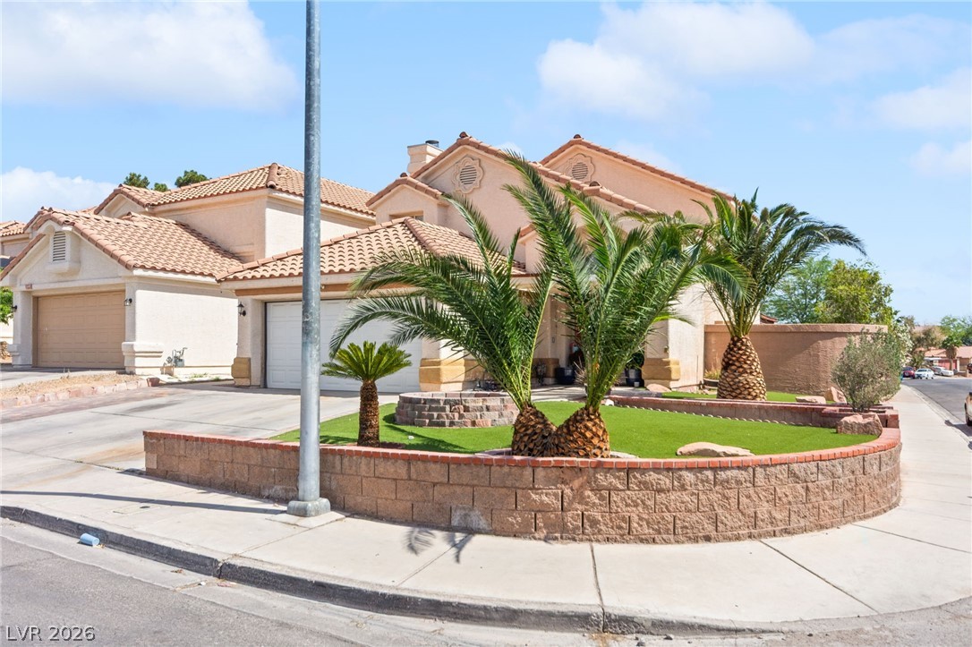 6345 Rose Tree Lane Las Vegas, NV 89156 - Photo 3 of 54