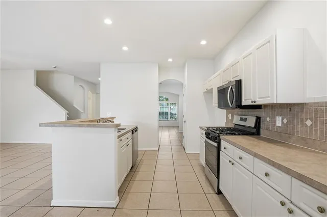 $359,900 | 12628 Bramfield Drive, Riverview, FL 33579