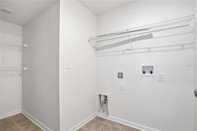 $359,900 | 12628 Bramfield Drive, Riverview, FL 33579