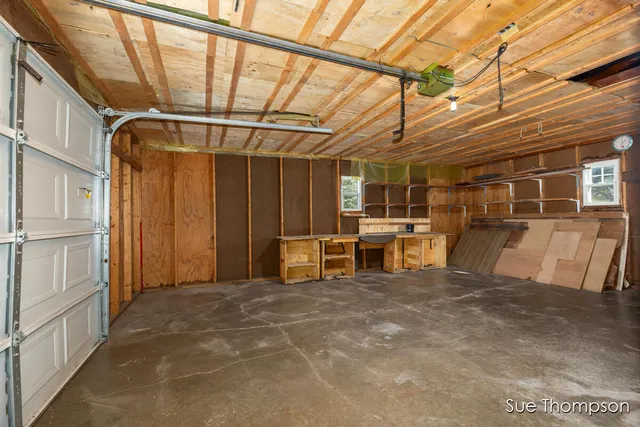 $179,900 | 4636 Maple Street, Coral, MI 49322