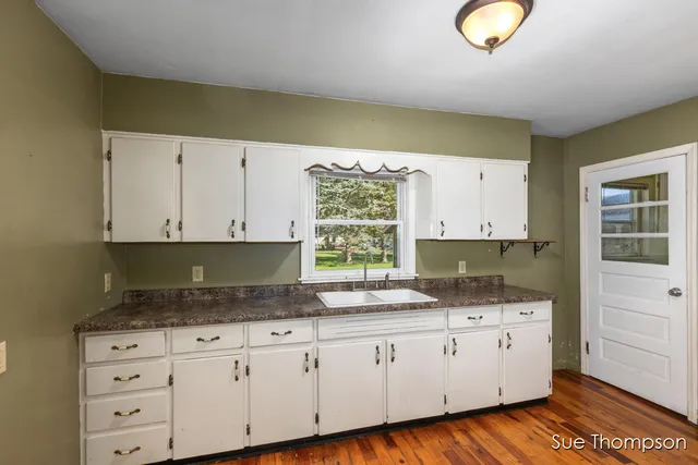 $179,900 | 4636 Maple Street, Coral, MI 49322