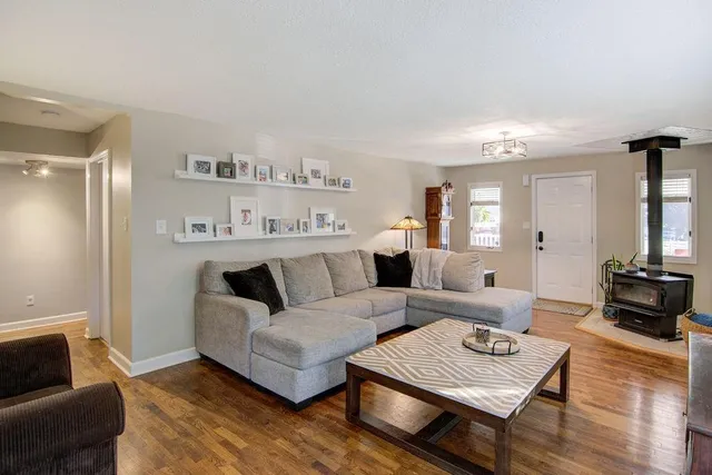 $439,000 | 5006 Nall Avenue, Roeland Park, KS 66202