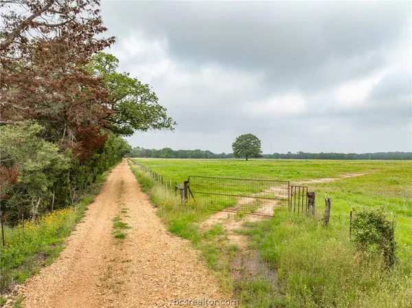 $1,746,180 | 142 Tbd County Road 140, Caldwell, TX 77836