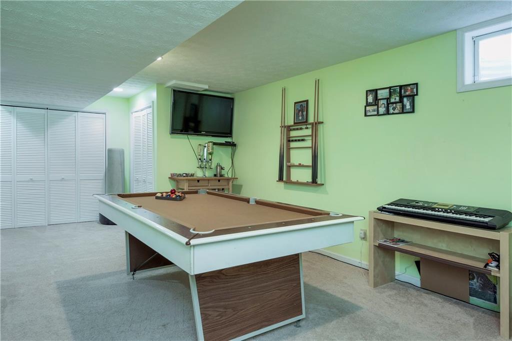 5847 West Ridgewood Road Springfield, OH 45502 - Photo 23 of 32