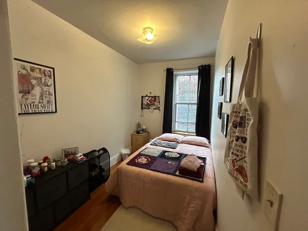 $4,500 | 1681 Beacon Street, Unit 3, Brookline, MA 02445