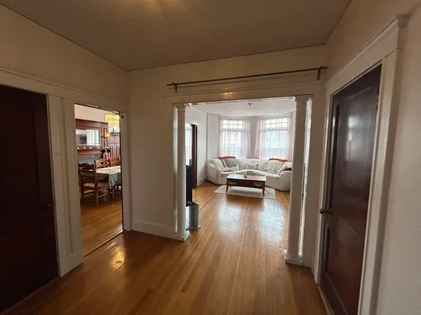 $4,500 | 1681 Beacon Street, Unit 3, Brookline, MA 02445