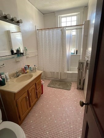 1681 Beacon Street, Unit 3 Brookline, MA 02445 - Photo 8 of 10