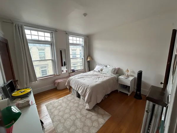 $4,500 | 1681 Beacon Street, Unit 3, Brookline, MA 02445