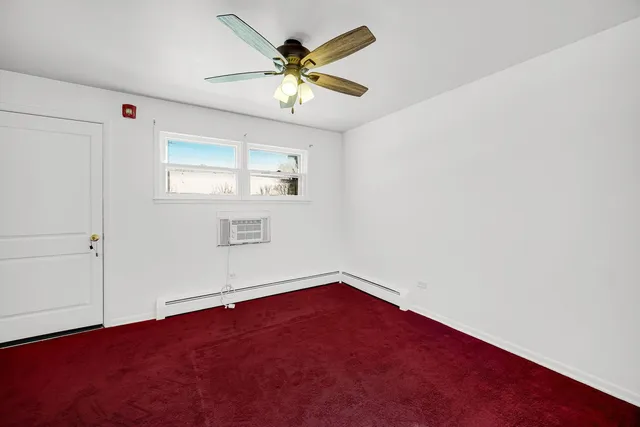 $128,000 | 12 North King Arthur Court, Unit 11, Northlake, IL 60164