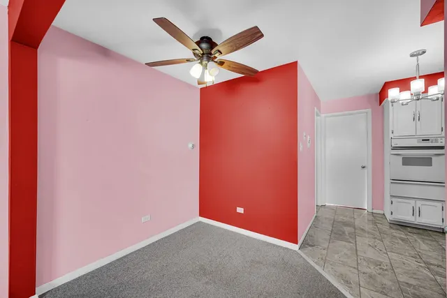 $128,000 | 12 North King Arthur Court, Unit 11, Northlake, IL 60164