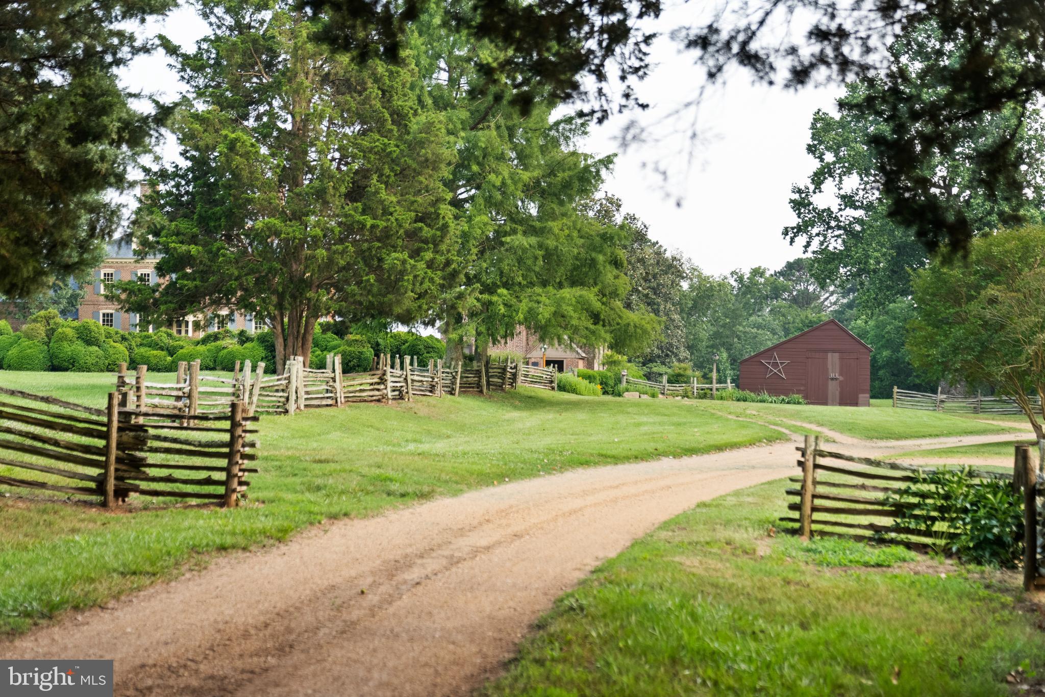 19700 Mulberry Fields Road Leonardtown, MD 20650 - Photo 4 of 137 Driveway to the Manor House