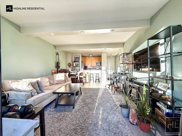 $4,299 | 255 East 49th Street, Unit 16C | Midtown East