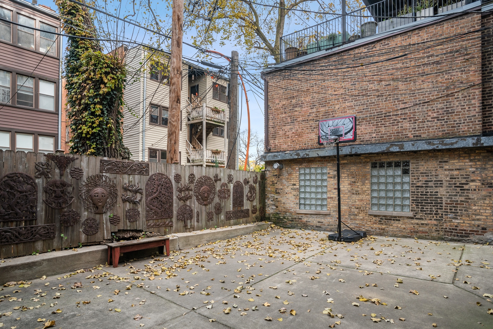 710 West Junior Terrace, Unit 2 Chicago, IL 60613 - Photo 27 of 37 a front view of a building with a brick wall