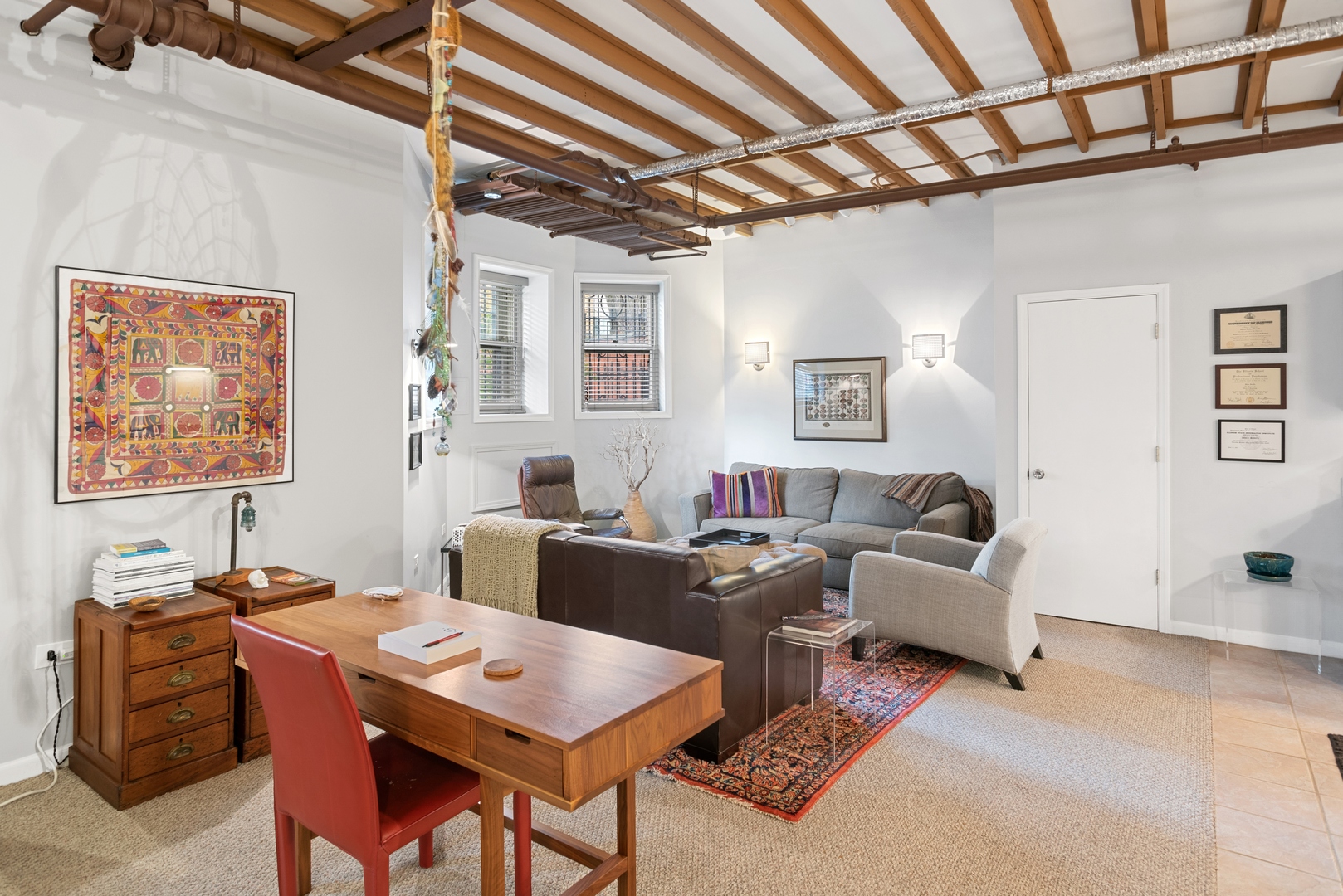 710 West Junior Terrace, Unit 2 Chicago, IL 60613 - Photo 30 of 37 a workspace with furniture and window