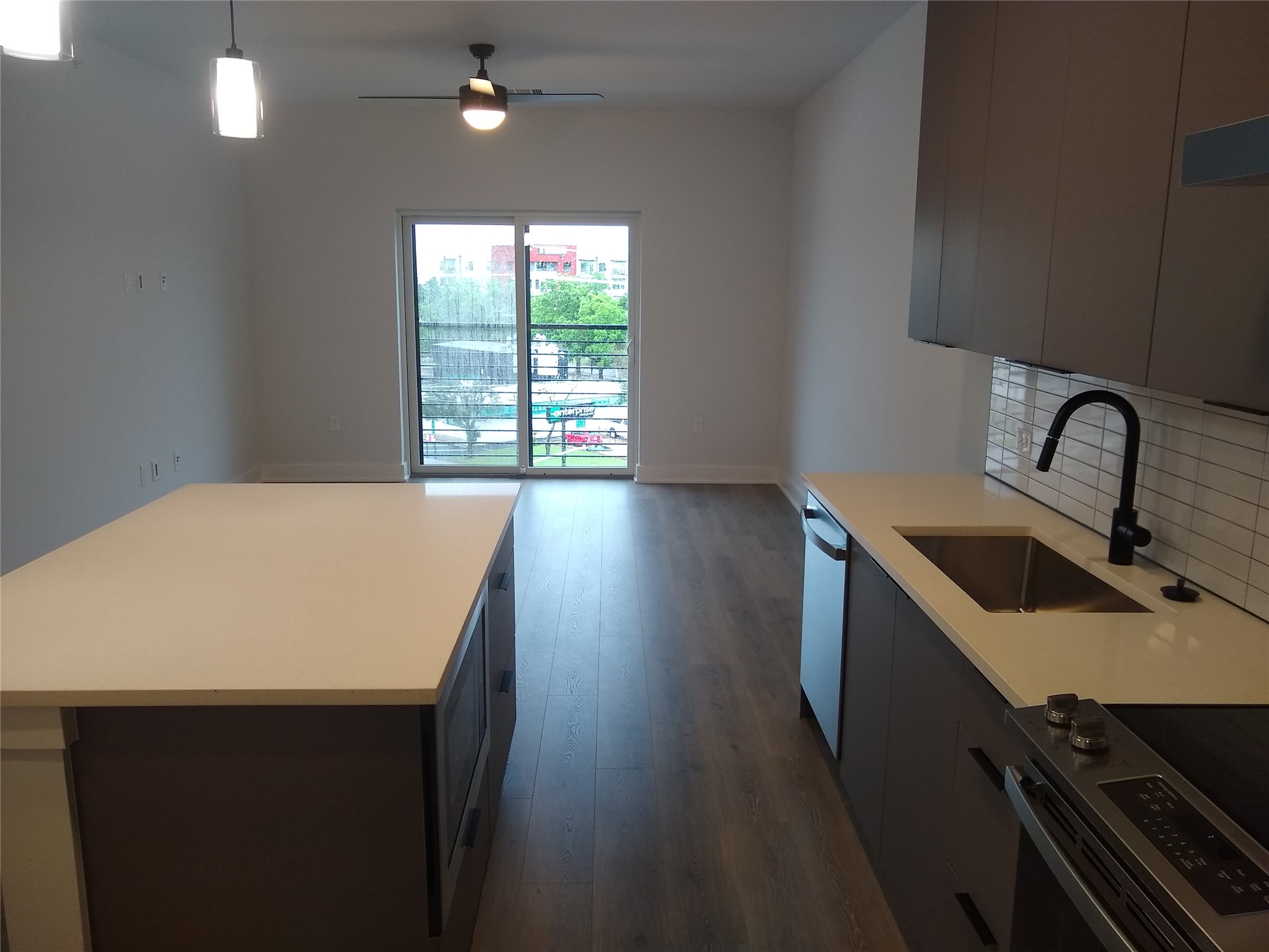 2220 Webberville Road, Unit 403 Austin, TX 78702 - Photo 3 of 17 Gallery Image 3