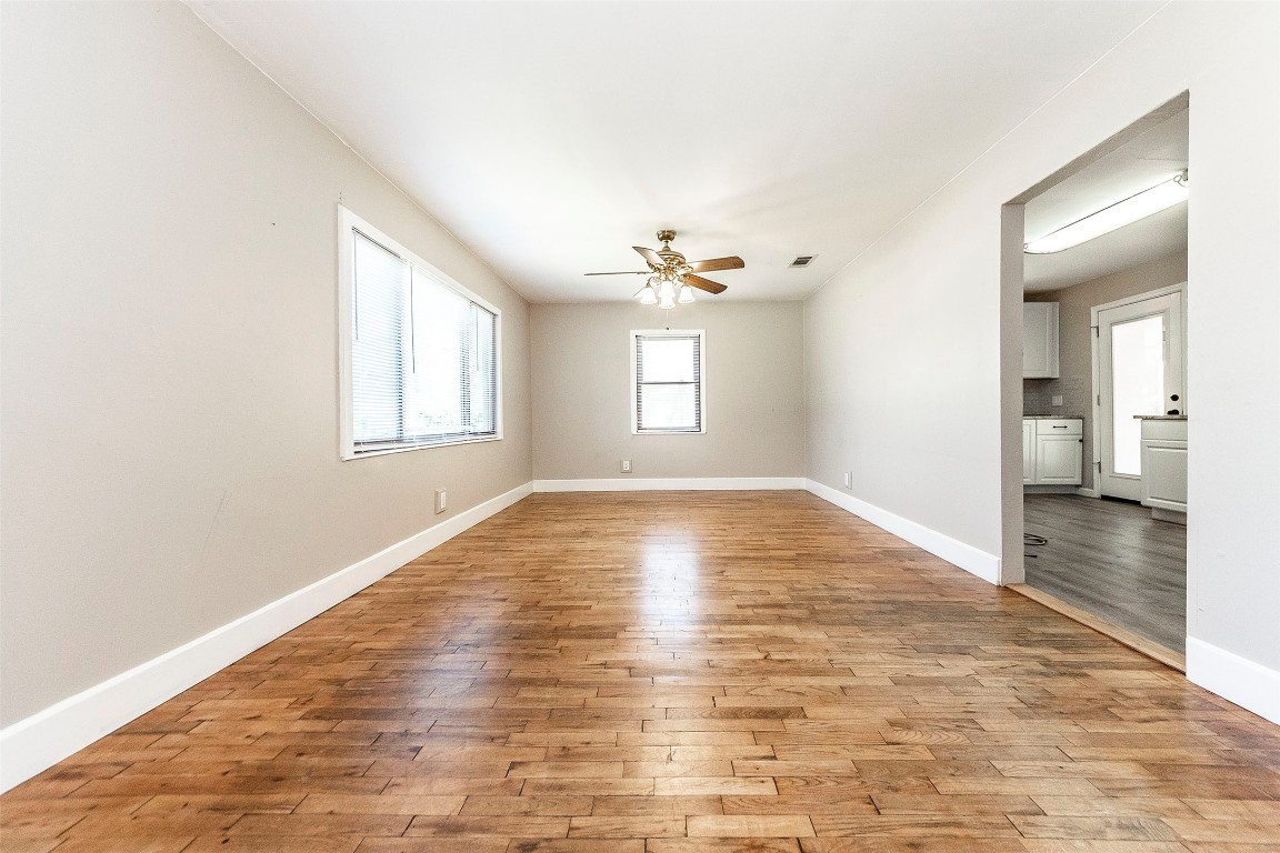 2835 Beverly Road Pasadena, TX 77503 - Photo 16 of 37