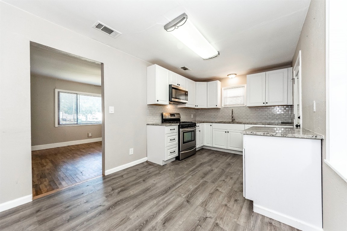 2835 Beverly Road Pasadena, TX 77503 - Photo 19 of 37