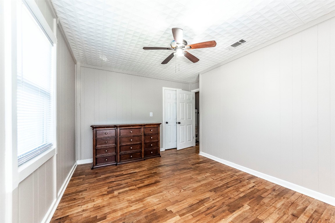 2835 Beverly Road Pasadena, TX 77503 - Photo 32 of 37