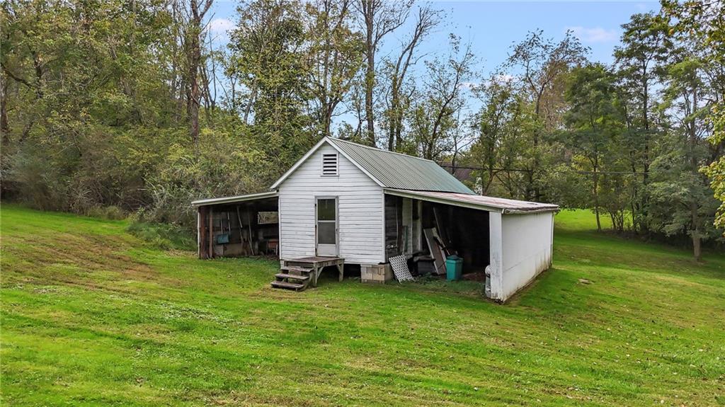 152 Sugar Run Road Waynesburg, PA 15370 - Photo 37 of 38 Gallery Image 37