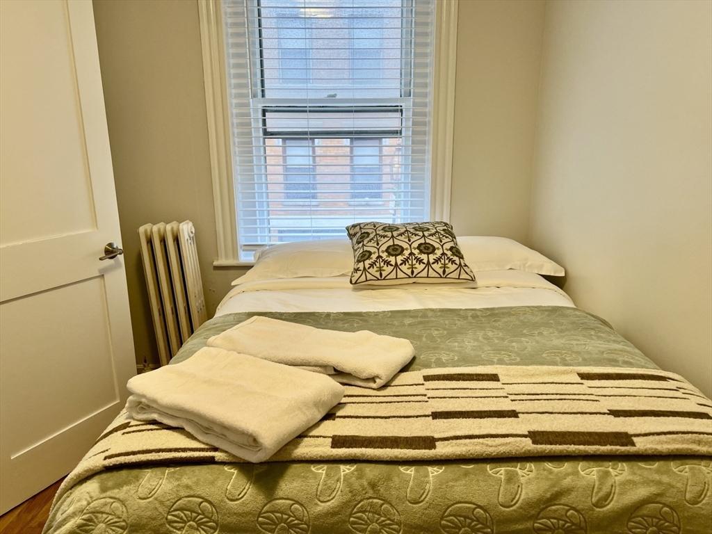 35 Grove Street, Unit 3 Boston, MA 02114 - Photo 9 of 20 a view of a bedroom
