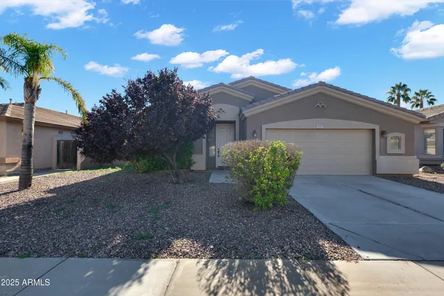 $2,500 | 2057 East Riviera Drive, Chandler, AZ 85249