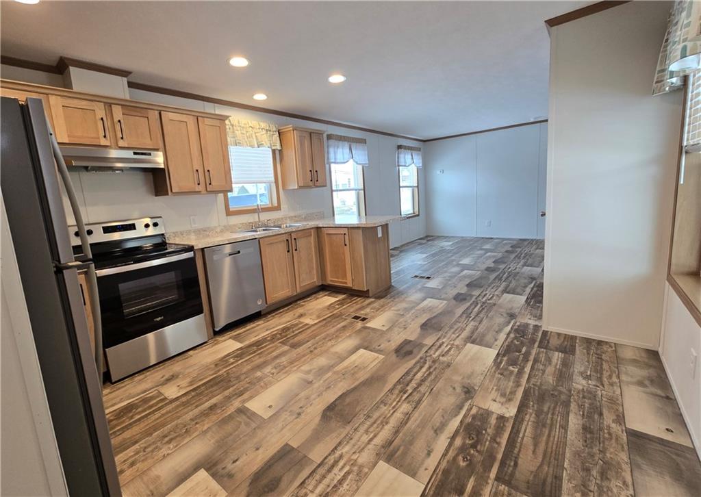 757 Cloverleaf Circle Delmont, PA 15626 - Photo 10 of 34