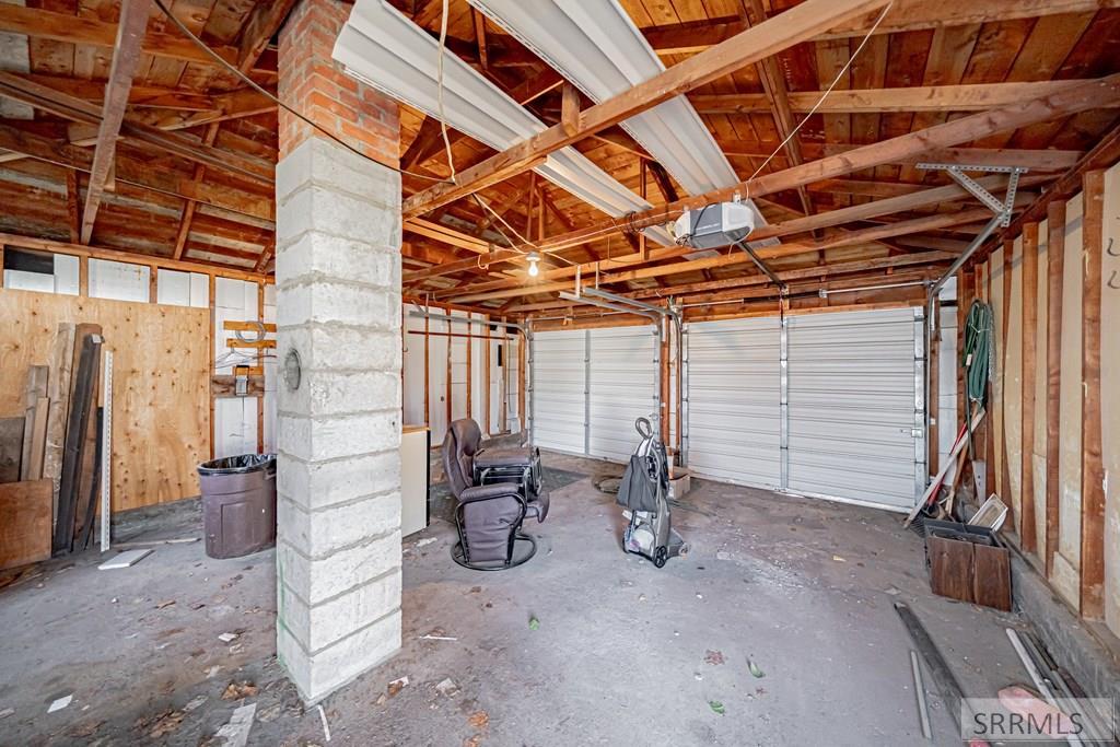 161 East Elm Street Shelley, ID 83274 - Photo 35 of 41