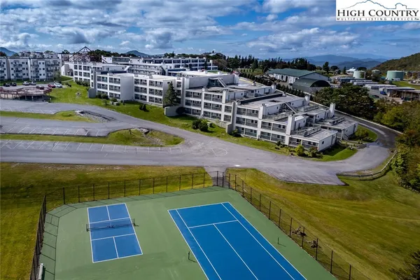 $107,000 | 301 Pinnacle Inn Road, Unit 1203, Beech Mountain, NC 28604