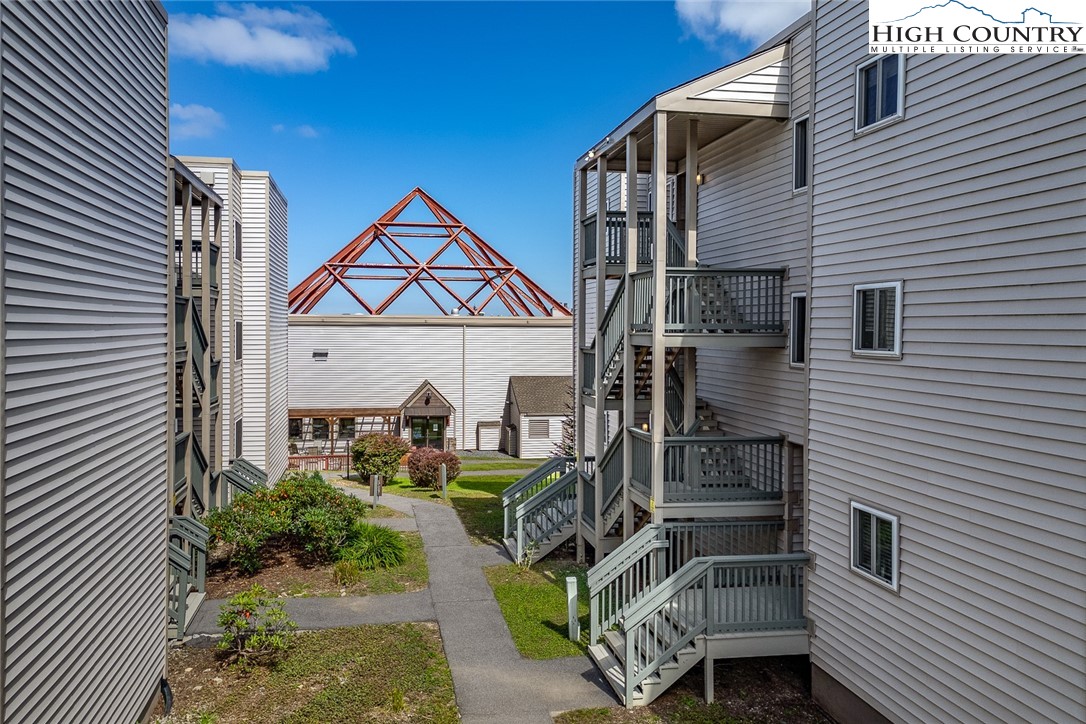 301 Pinnacle Inn Road, Unit 1203 Beech Mountain, NC 28604 - Photo 25 of 30