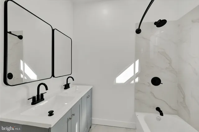 $2,000 | 2117 South Alden Street, Philadelphia, PA 19143