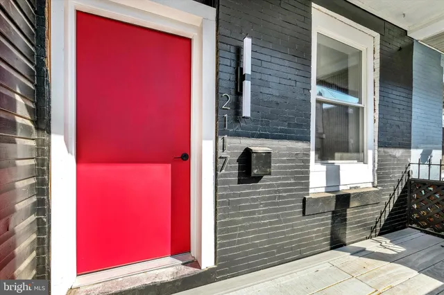 $2,000 | 2117 South Alden Street, Philadelphia, PA 19143