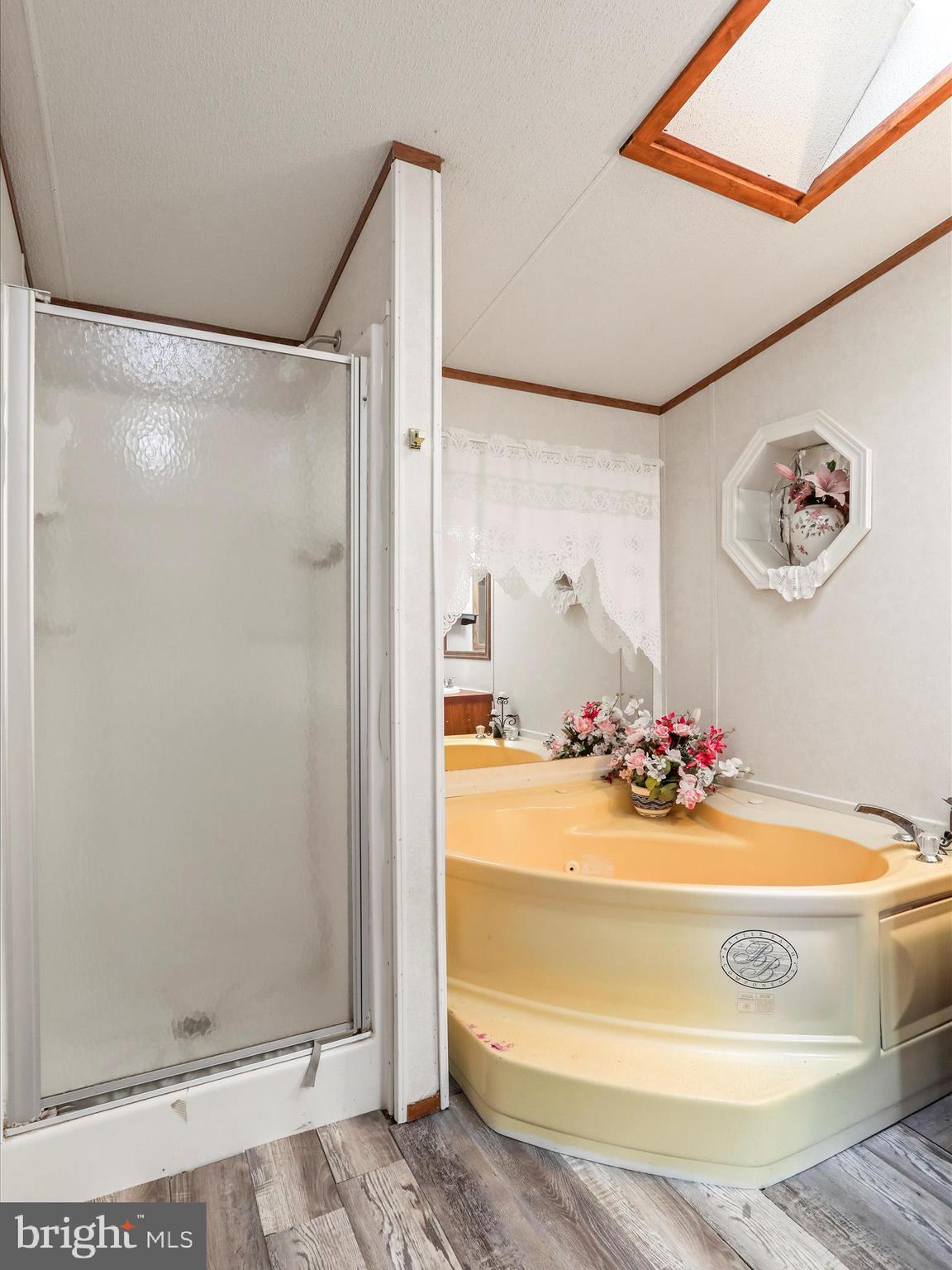 16810 Alcott Road Hagerstown, MD 21740 - Photo 24 of 34 a view of a door and a living room