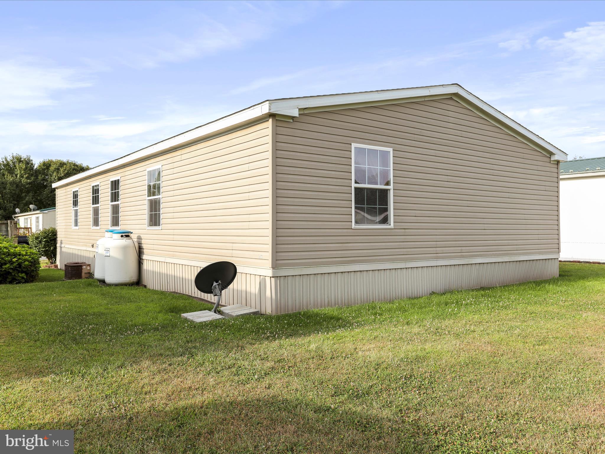 16810 Alcott Road Hagerstown, MD 21740 - Photo 34 of 34 a view of a backyard with a garden