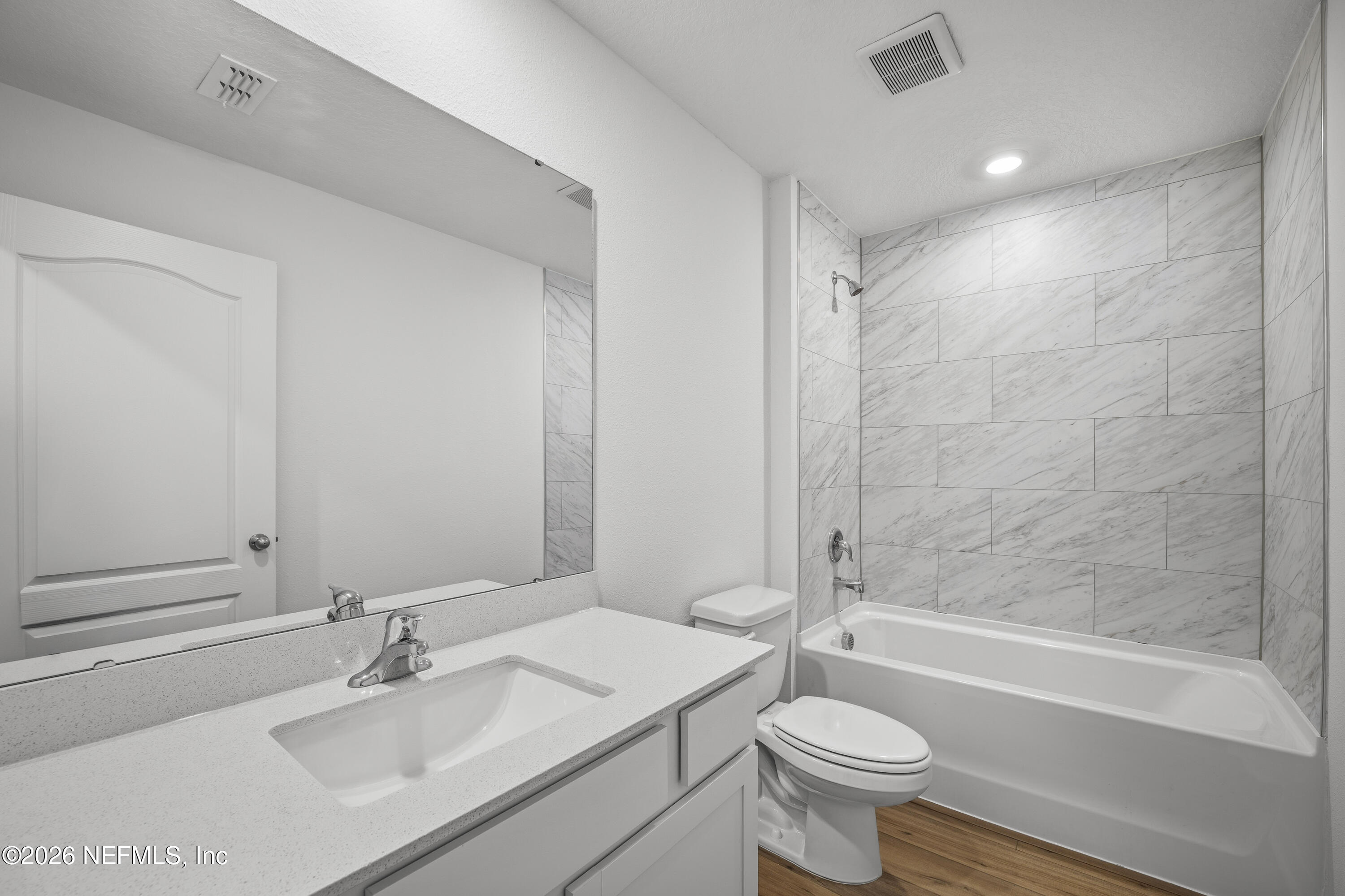 6918 Myrtle Oak Road Jacksonville, FL 32219 - Photo 25 of 49 21 Second Bathroom