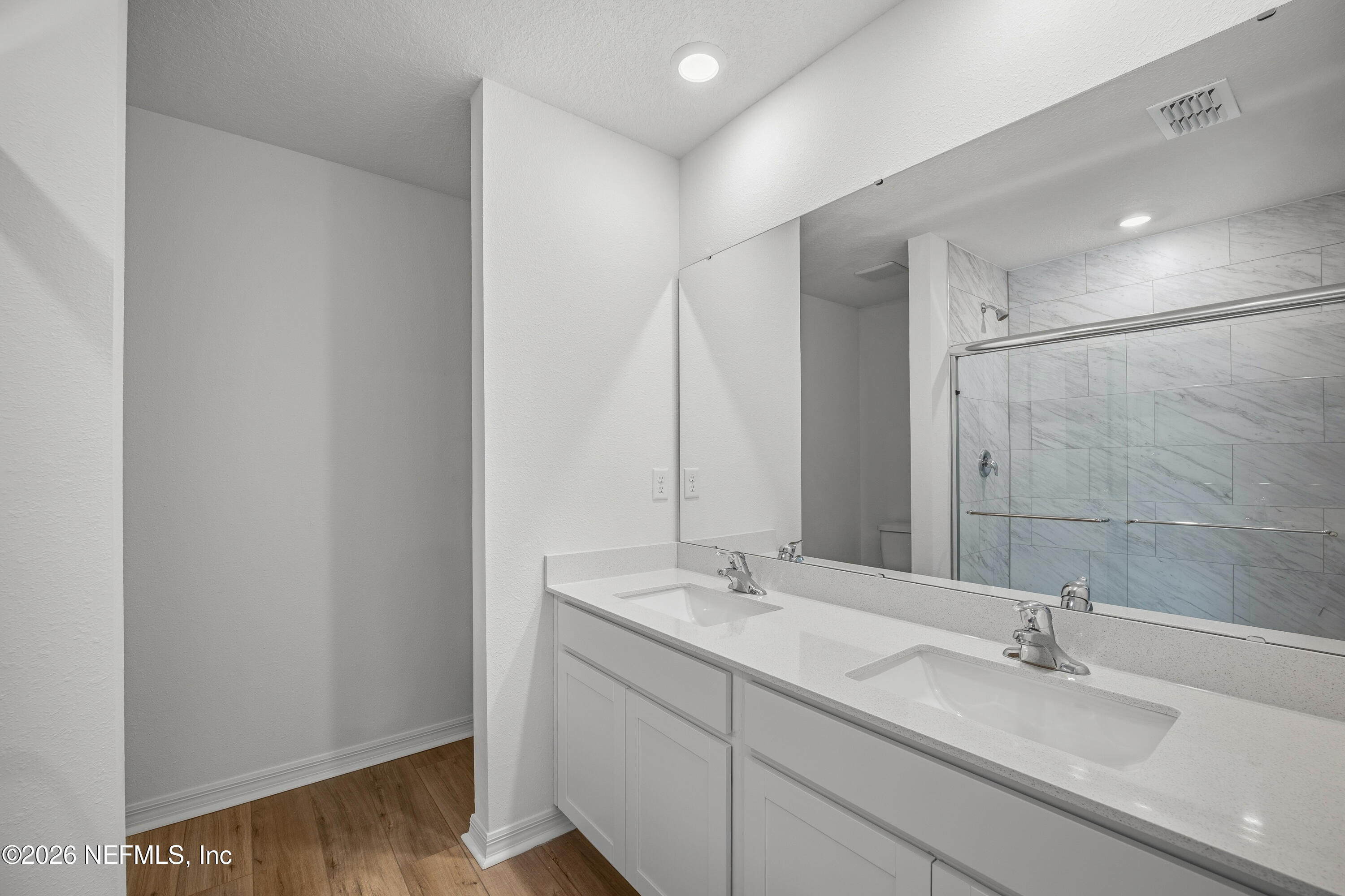 6918 Myrtle Oak Road Jacksonville, FL 32219 - Photo 28 of 49 24 Primary Bathroom