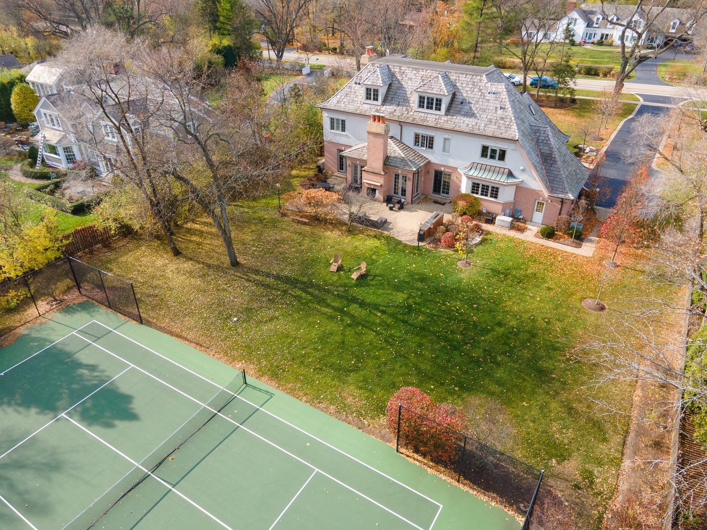 425 Sunset Ridge Road Northfield, IL 60093 - Photo 34 of 53 a aerial view of residential houses with outdoor space